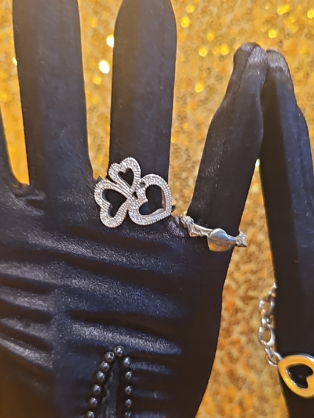 Hearts Silver And White Jewelry Set - Picture 2 of 5